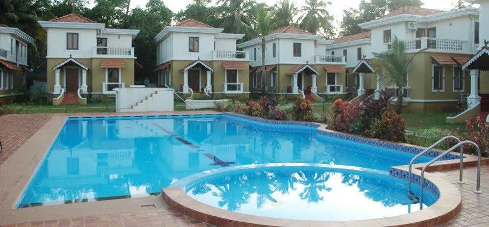 White Square Nirvana, Parra Mapusa Kültér fotó